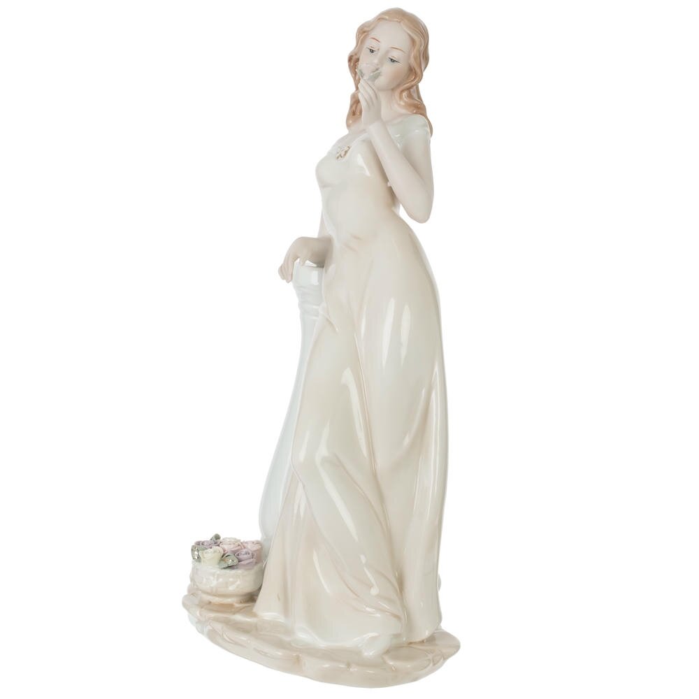 Фигурка декоративная "Девушка", L14,5 W11 H27,5 см