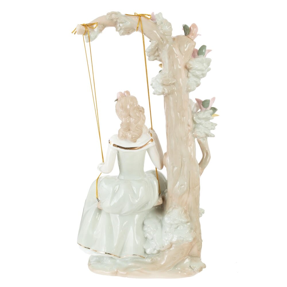 Фигурка декоративная "Девушка", L18 W12 H34,5 см