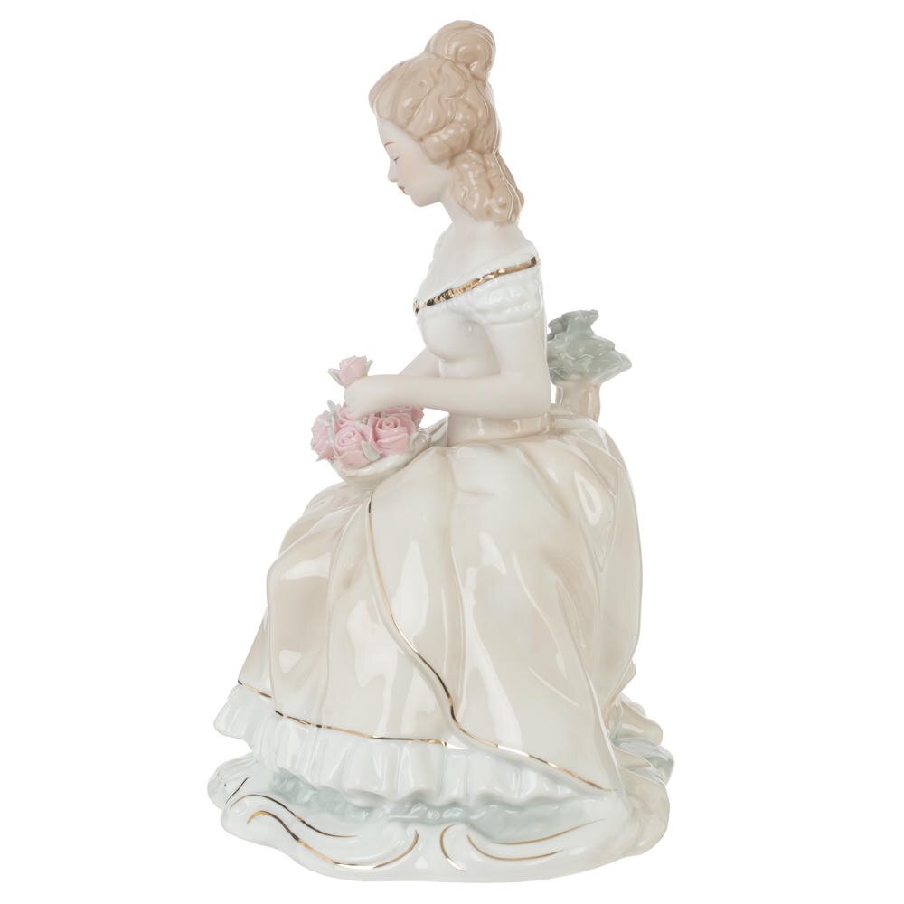 Фигурка декоративная "Девушка", L18 W13,5 H22 см