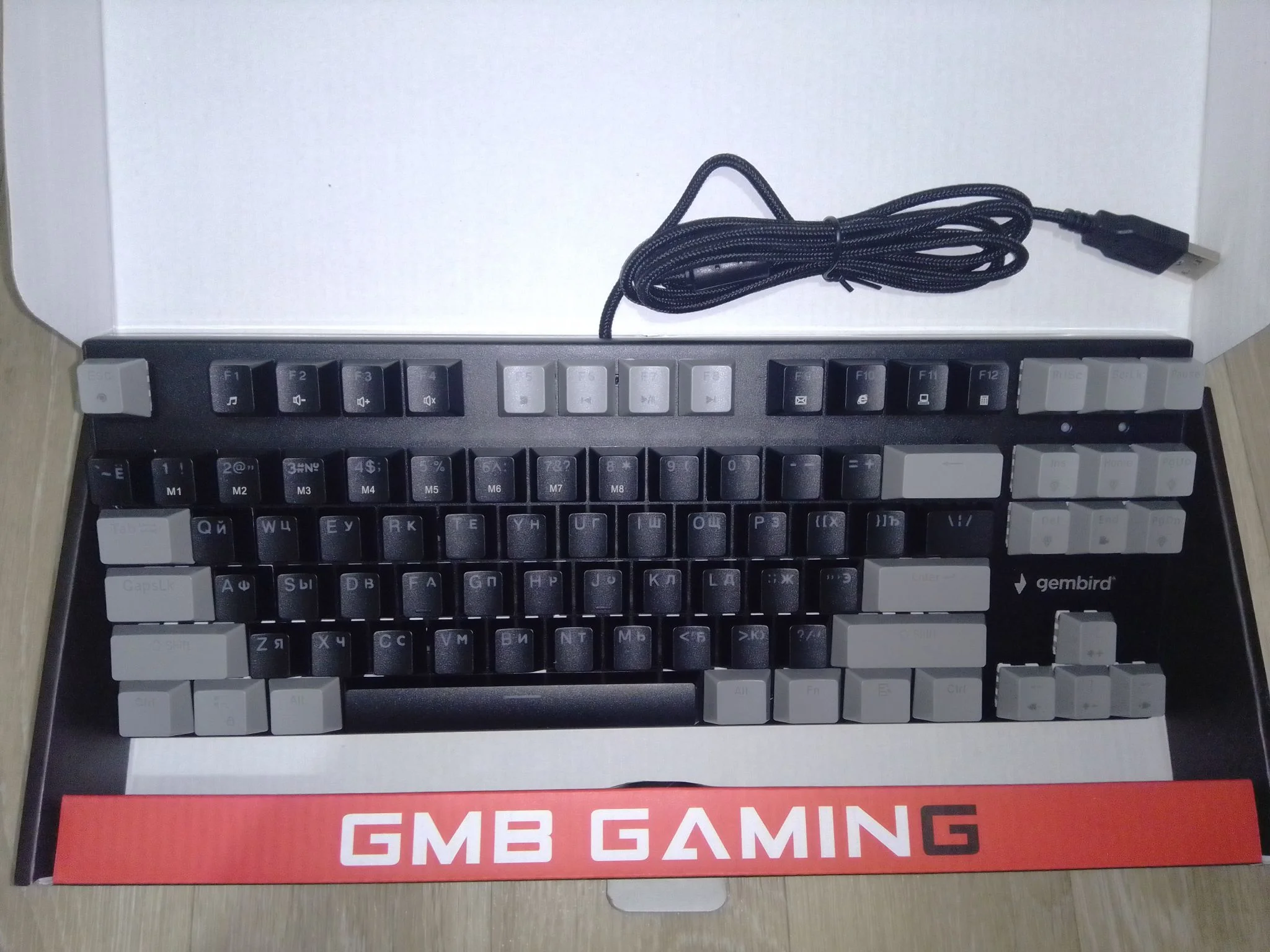 Клавиатура проводная механическая Gembird KB-G600-1, 87кл, Rainbow, коричн.свитчи, 1.8м, черная
