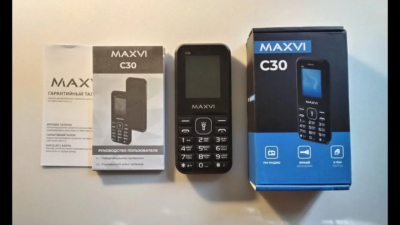 Мобильный телефон Maxvi C30 черный