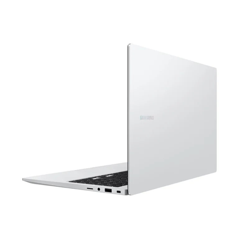 Ноутбук Samsung Galaxy Book 4 NP750 Core 7 150U 16Gb SSD512Gb Intel Graphics 15.6" PLS FHD (1920x1080) Windows 11 Home Multi Language silver WiFi BT C