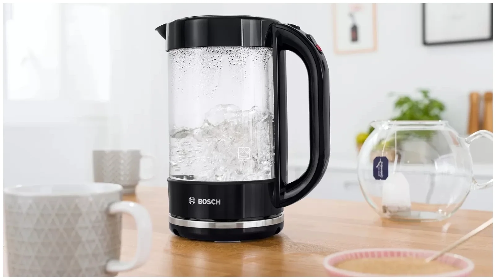 Эл,чайник Bosch TWK70B03, black  1.7 л, 2400 Вт