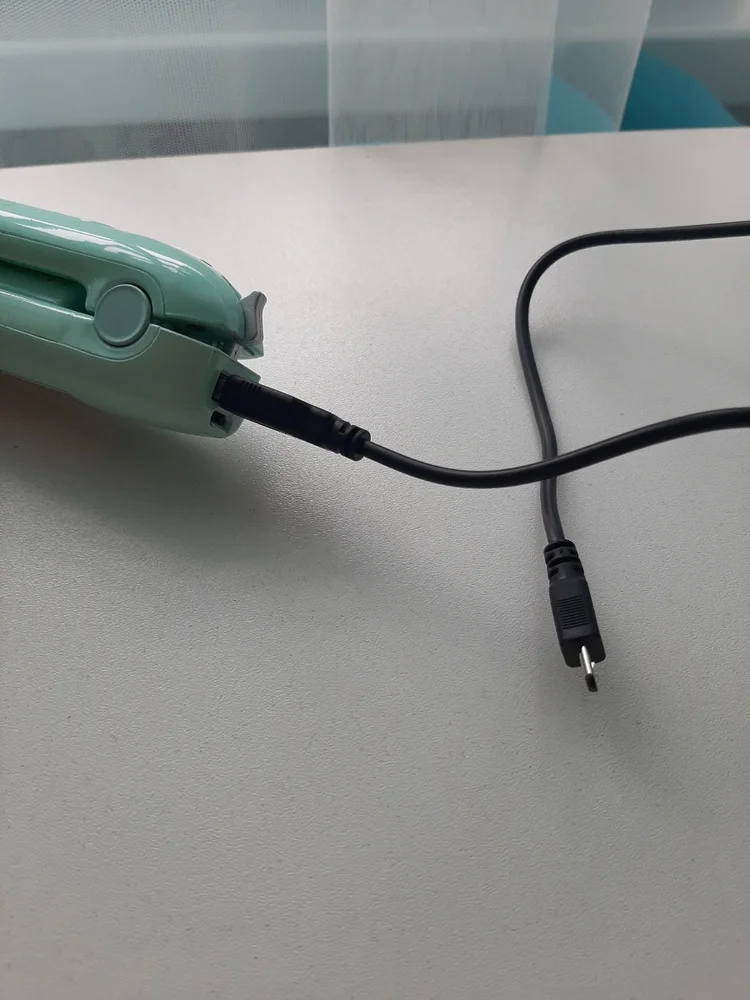 Плойка Pioneer HS-1016R, 3 режима,200 °C макс, 35 минут от аккум.