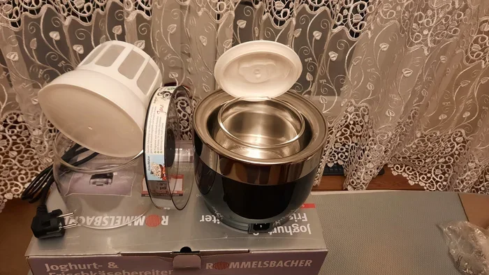 Йогуртница и мороженица Rommelsbacher JG 80