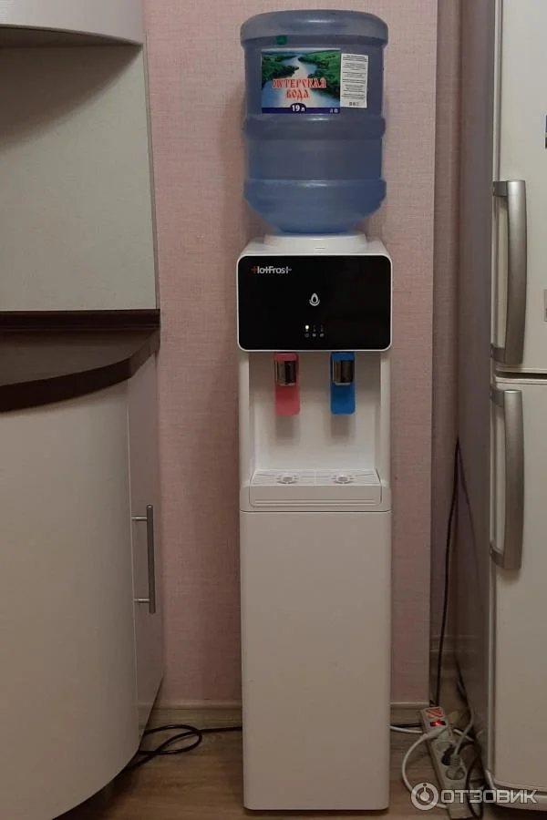 Кулер для воды HotFrost V 840