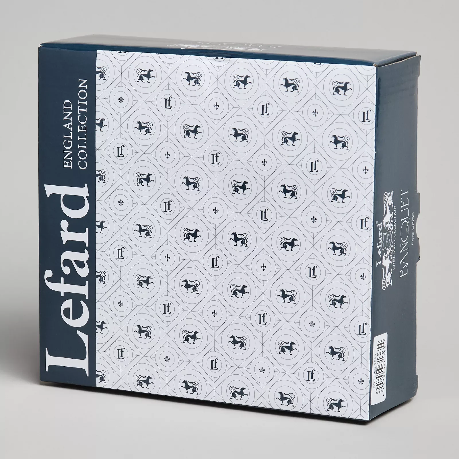 БЛЮДО НА НОЖКАХ LEFARD "BANQUET" 20,5*20,5*6,5 CM