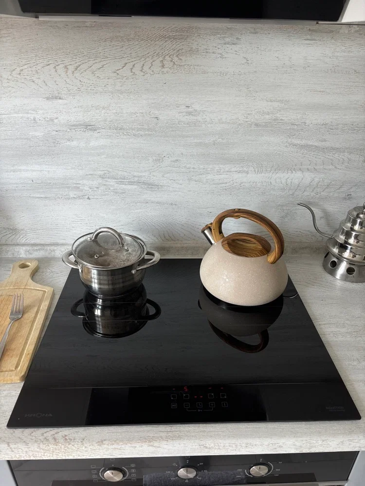 Индукционная варочная панель Krona REMO 60 BL