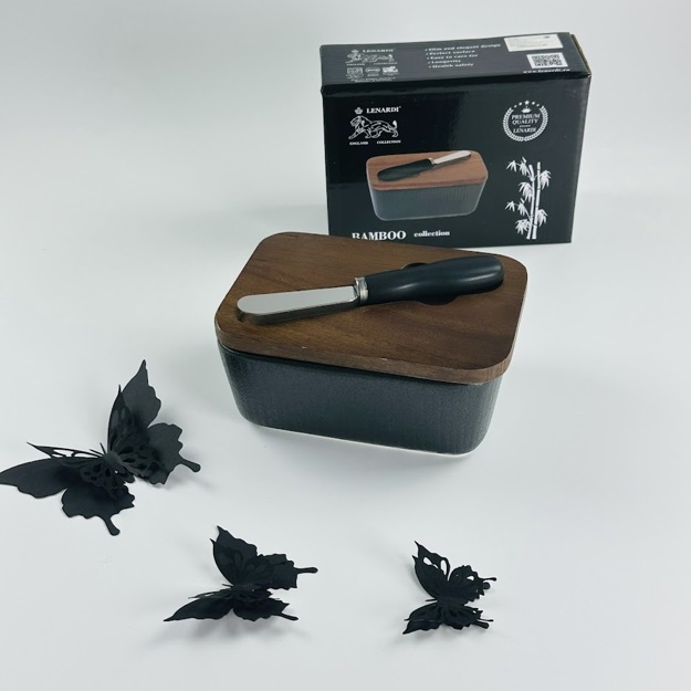 235-026 Масленка 14см с крышкой и ножом BLACKWOOD в под.уп.(х24) Фарфор