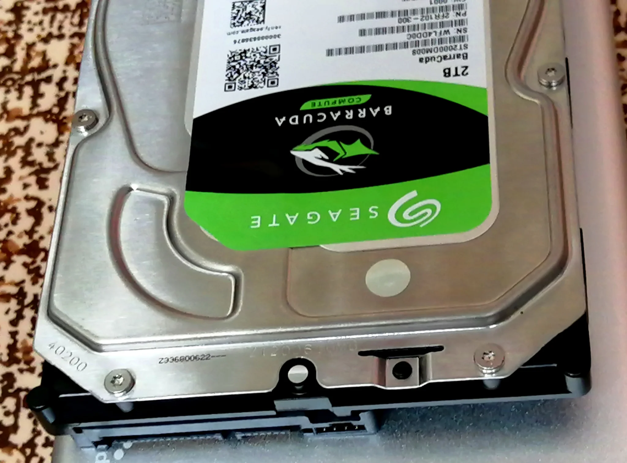 Жесткий диск 2 TB Seagate Barracuda ST2000DM008 3,5", SATA3, 7200 RPM, 256Mb