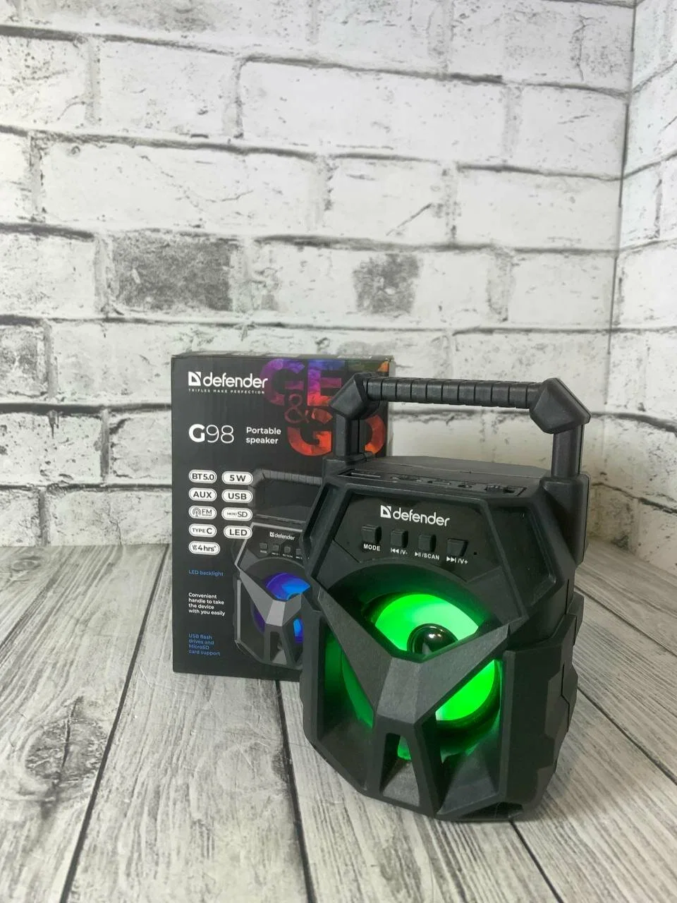 Defender Портативная колонка G98 5Вт, Light/BT/FM/TF/USB/AUX