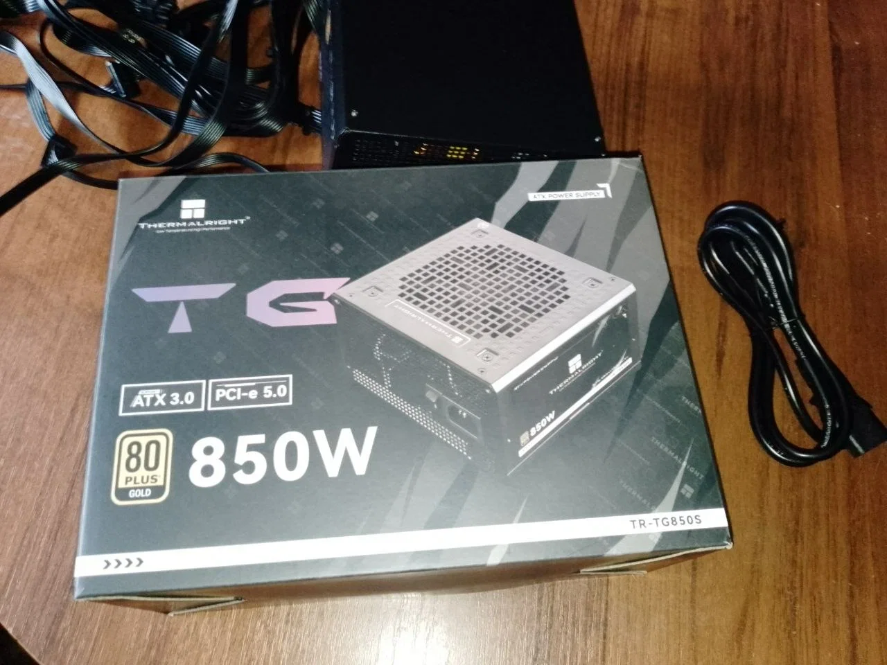 Блок питания Thermalright 850W Gold ATX 3.0 (TR-TG 850S)
