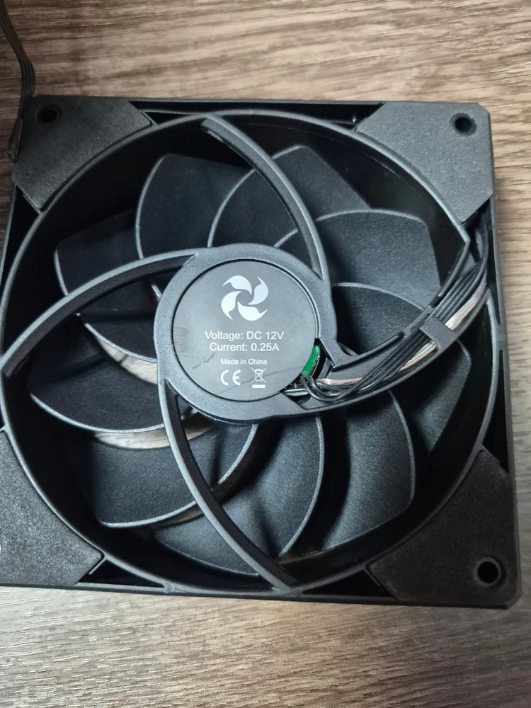Вентилятор для корпуса 4FAN F23 Black 120mm (F2312B1)