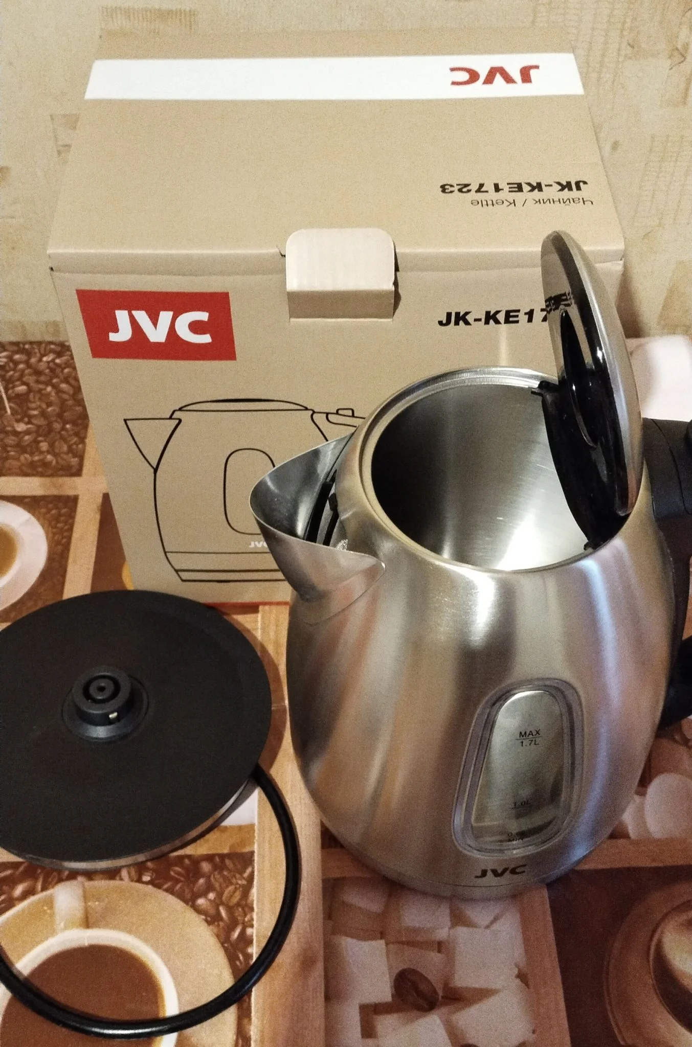 Эл,чайник JVC JK-KE1723