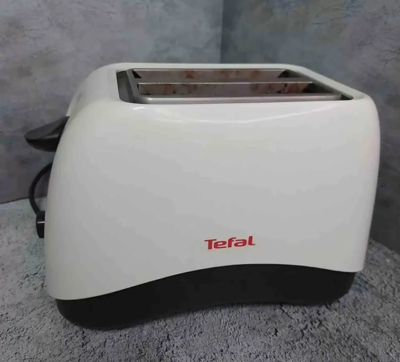 Тостер Tefal TT130130, белый