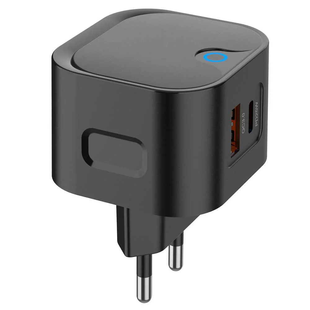 Зарядное устройство Pero TC21, USB-A + USB-C PD, 25W, черный (ТС21B)