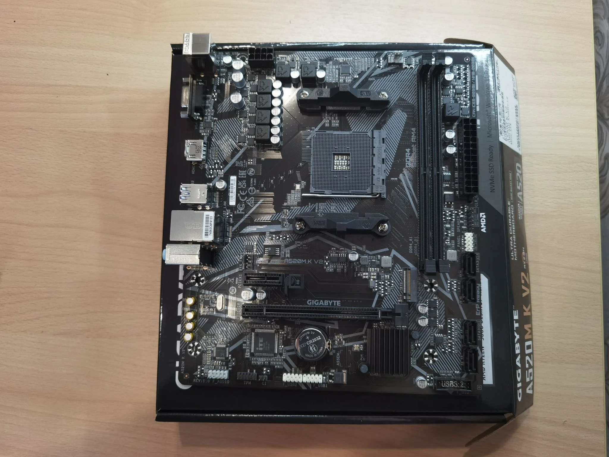 Материнская плата Gigabyte A520M K V2 (AM4, mATX)