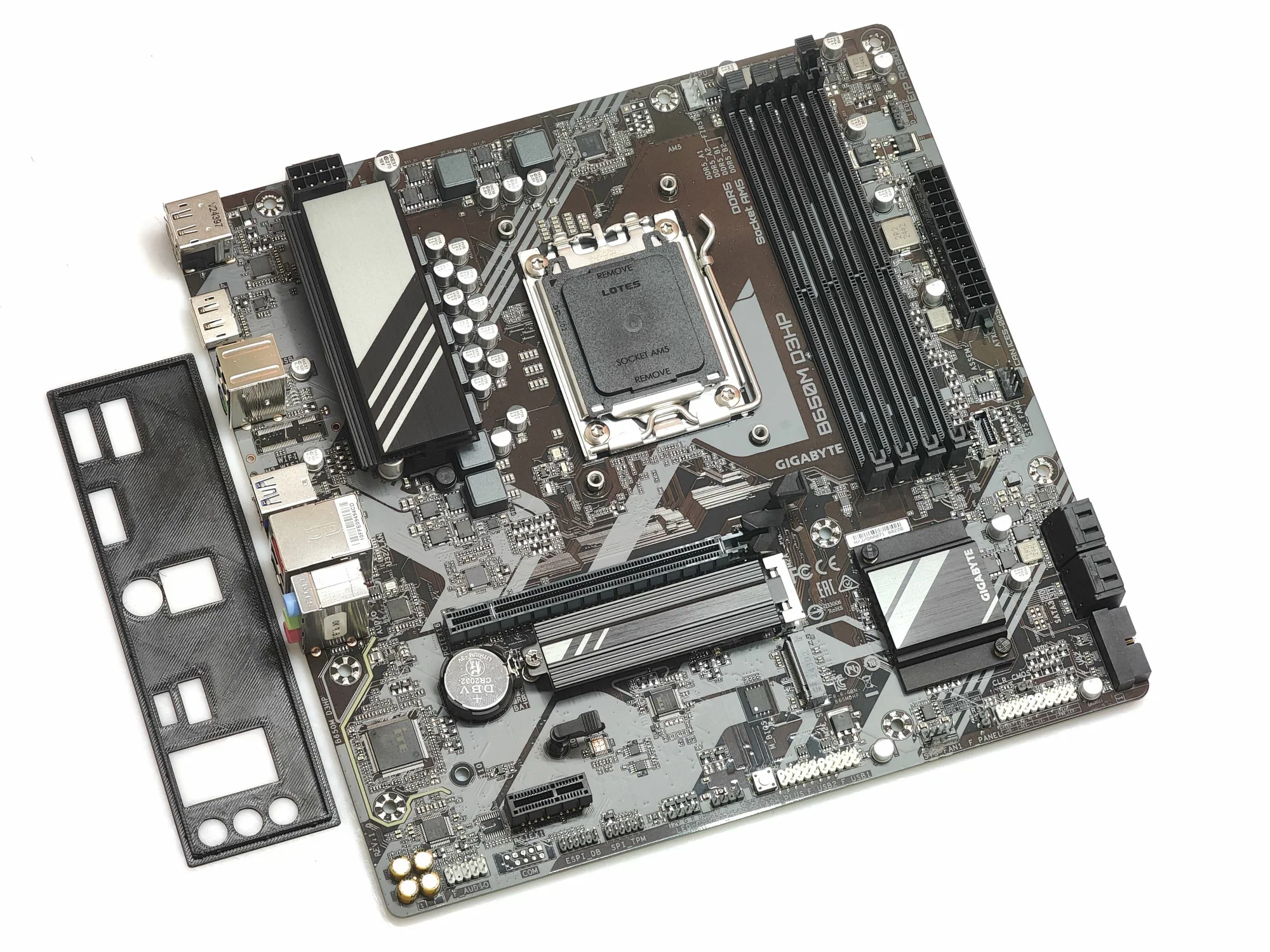 Материнская плата Gigabyte B650M D3HP (AM5 mATX)