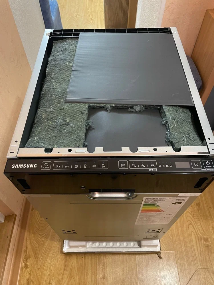 Встраиваемая посудомоечная машина Samsung DW 50R4050BB/WT
