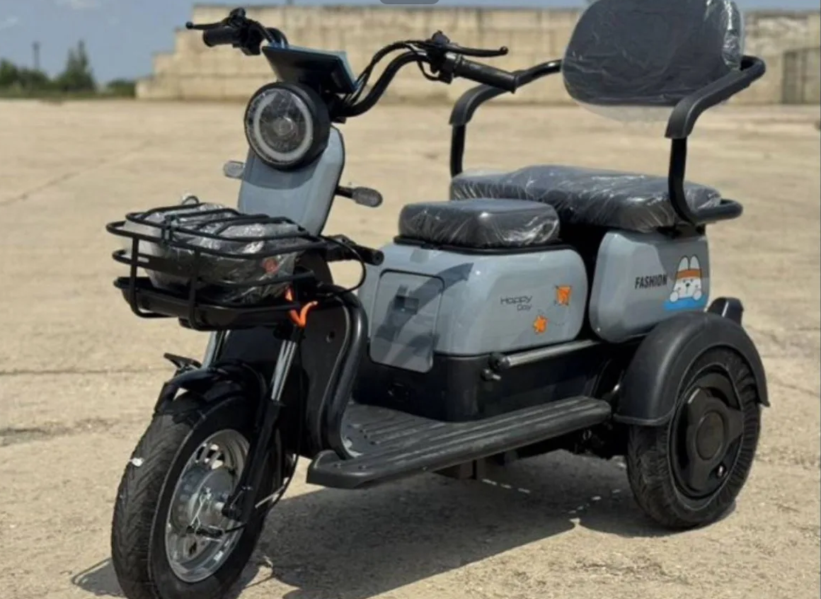 Электротрицикл X3 маленький 48v25ah Электротабло колеса 10" макс скор 35 км/ч