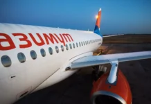 Момент утечки топлива SSJ-100 зафиксирован на видео перед инцидентом в Анталье 0f07c0f0-2143-4863-b735-6bb84f3cd5ce-67979580