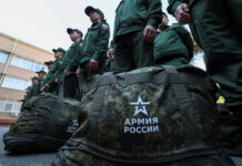 Причины неожиданных выплат челябинским срочникам раскрыты 4e9121af-1701-45a6-a5a3-198358260d1c-6763639c