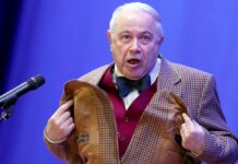 Семейная драма Евгения Петросяна: конфликт поколений и надежда на примирение 04457426-9a21-427d-9db8-40f6f3b9fe55-67ba193f