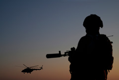 Принят закон о замене уголовного наказания на условный срок для заключивших военный контракт