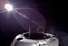 Успешное завершение первой коммерческой миссии Polaris Dawn несмотря на технические сложности Screenshot