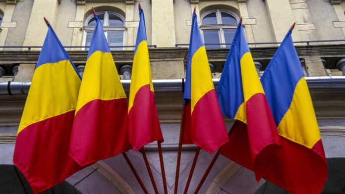 Rumдnische Flagge Rumдnien Transsilvanien Sighisoara Romanian flag Romania Transylvania Sigh