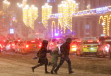 Новогодний снегопад подарит москвичам настоящую зимнюю сказку Последствия снегопада в Москве