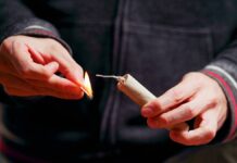 Инцидент с петардой произошел в торговом центре Подмосковья 58d51367-0342-4af2-b20d-c659aabee32b-67b9fc78