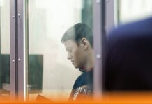 Скандальный певец Шарлот раскаялся перед отправкой в колонию 640dd568-07e4-4542-bff3-b41678a19718-67c1f832