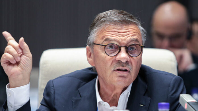 d07e167b-ea5a-49c3-977b-ebf360bfd4a4-67c19b17