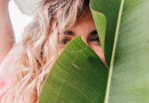 Яркие тренды макияжа лета 2024 для создания незабываемого образа 178a98b3-610e-4c24-9b46-bc3b4f4dac30-67e30dfb