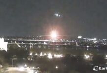 Видеозапись авиационного инцидента в Вашингтоне появилась в интернете 3a549320-cb2a-4db8-b935-c786385d06cc-67ee45b7