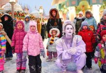 «Зима в Москве»: увлекательная праздничная программа в парках на первые выходные года 5b898f02-e2eb-4ae7-a289-3c88cafce2c6-67c84d03