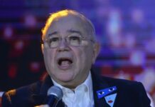 Общественность обсуждает отношения в семье известного юмориста 76cfd8ed-c883-4a63-a853-3168210943e4-67cb144d