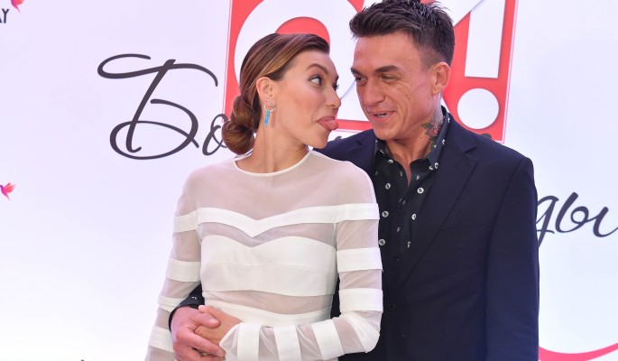 Родившая сына Тодоренко обратилась к фанатам за помощью