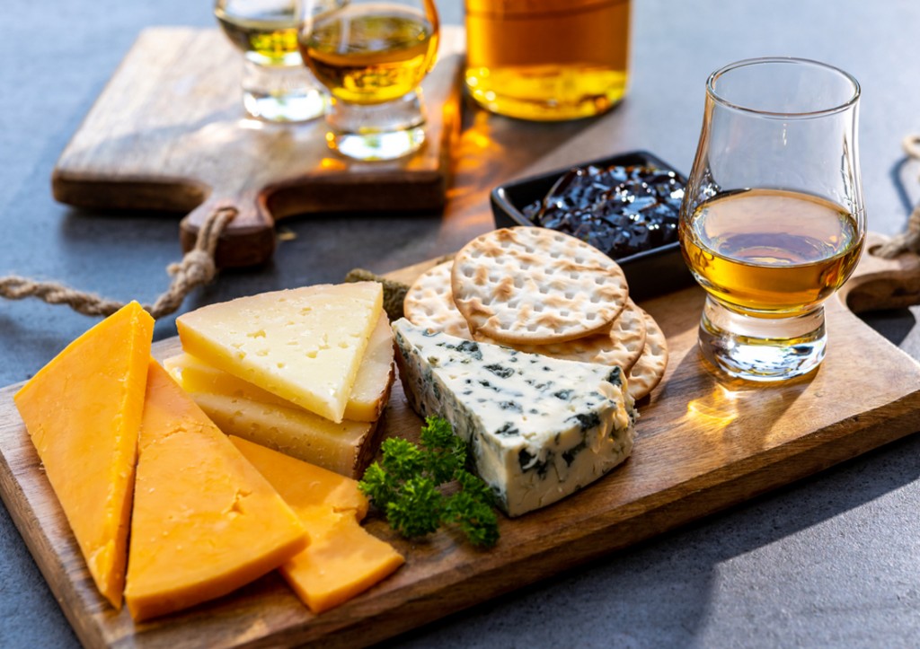 Чем нельзя закусывать алкоголь