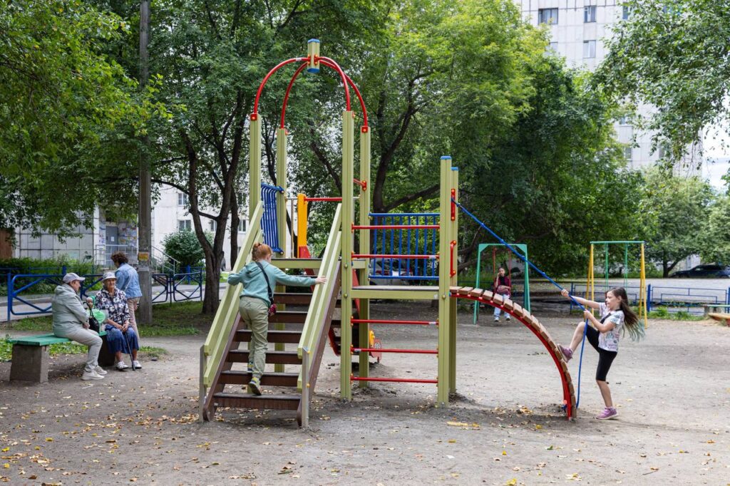 Алексей_Вихарев_детские_площадки_1