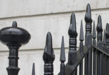 Дерзкое нападение на российское посольство в Стокгольме шокировало дипломатов b9d3cb93-8712-4614-8972-ca32cd398658-67ebe78c