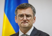 Сын украинского дипломата оказался на распутье между университетом и фронтом c6f355cc-82e2-4656-ab6e-63bfe6b863f3-67d6bf24