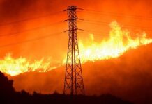 Смертельная огненная стихия охватила Калифорнию d4efc218-d2a4-4e41-98dc-908445c73332-67d7c18b