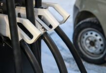 В европейской стране назвали предательством решение по остановке транзита газа из России d9c757d4-b151-44b4-ae4a-e26f4c352a77-67c9e76a