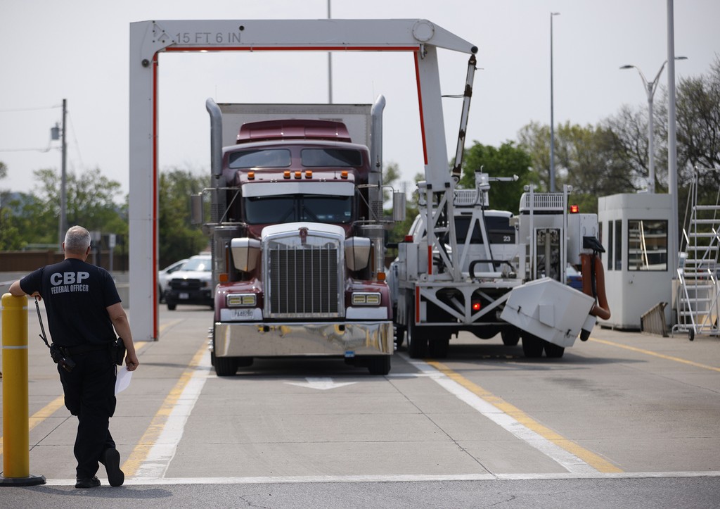 Политолог предостерег США и Канаду от полномасштабной войны