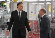 Яркая перепалка между Илоном Маском и канцлером Германии f45d57ff-2e6c-4788-9da6-125a57e376d1-67e322ec