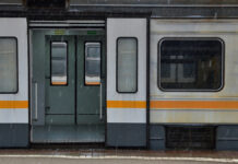 f5f5e5a3-2a8e-418a-9b23-084f0b1e5587-67e6dc0b