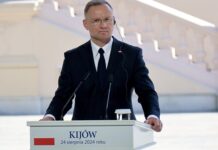 Президент Польши бросил дерзкий вызов России в вопросе переговоров fa91fa11-b4db-4d9c-8cd1-a7eed4a2f3ae-67e5754f