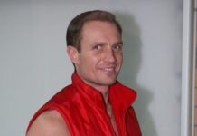 Реабилитация Романа Костомарова и поддержка специалистов 039a8dd1-2d63-40c4-922b-354c66a8f6a1-67f17270